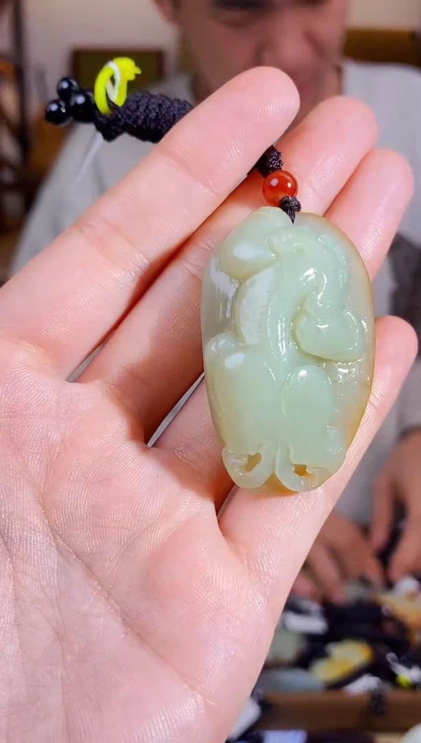 【闪购商品】和田玉颈饰未镶嵌1