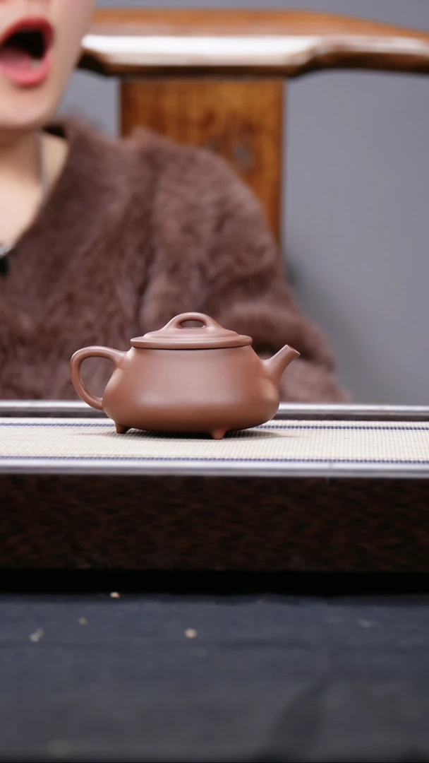 【闪购商品】紫砂茶壶三号井低槽青 三足意瓢