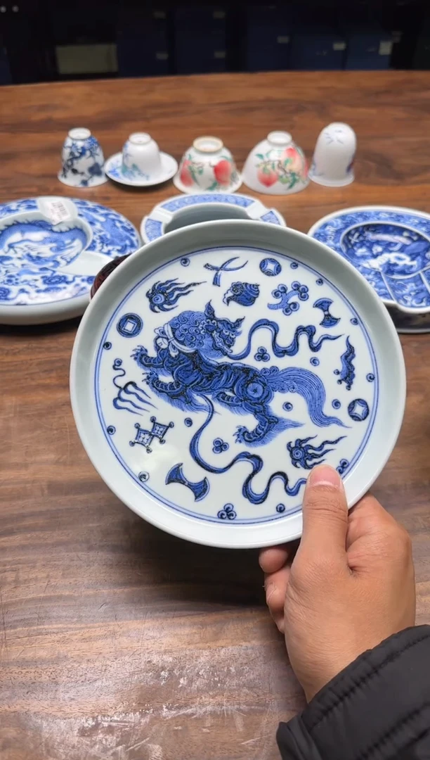 冰***瓜溪蘭仰元 多宝祥瑞狮纹壶承