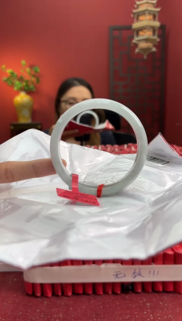 未镶嵌手镯翡翠翡翠手镯5