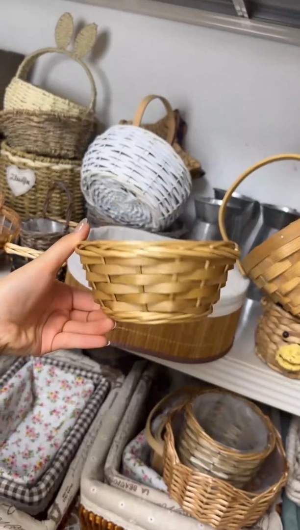 t****i微瑕捡漏水杉木圆形小筐