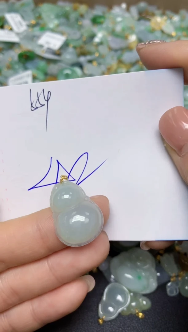 【闪购商品】翡翠挂件18K金镶嵌 天然翡翠A货