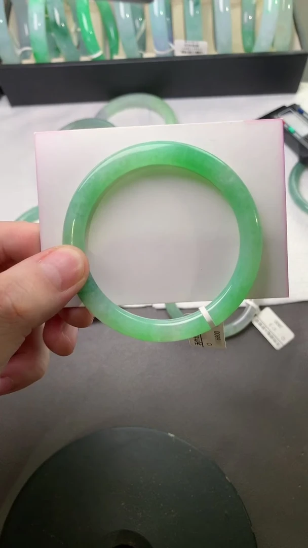 未镶嵌手镯（圆镯）翡翠55.5*7.5*7.9