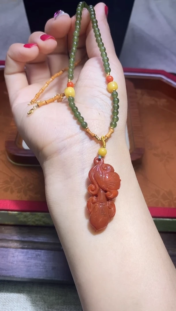 南红玛瑙未镶嵌颈饰多样性发一件321