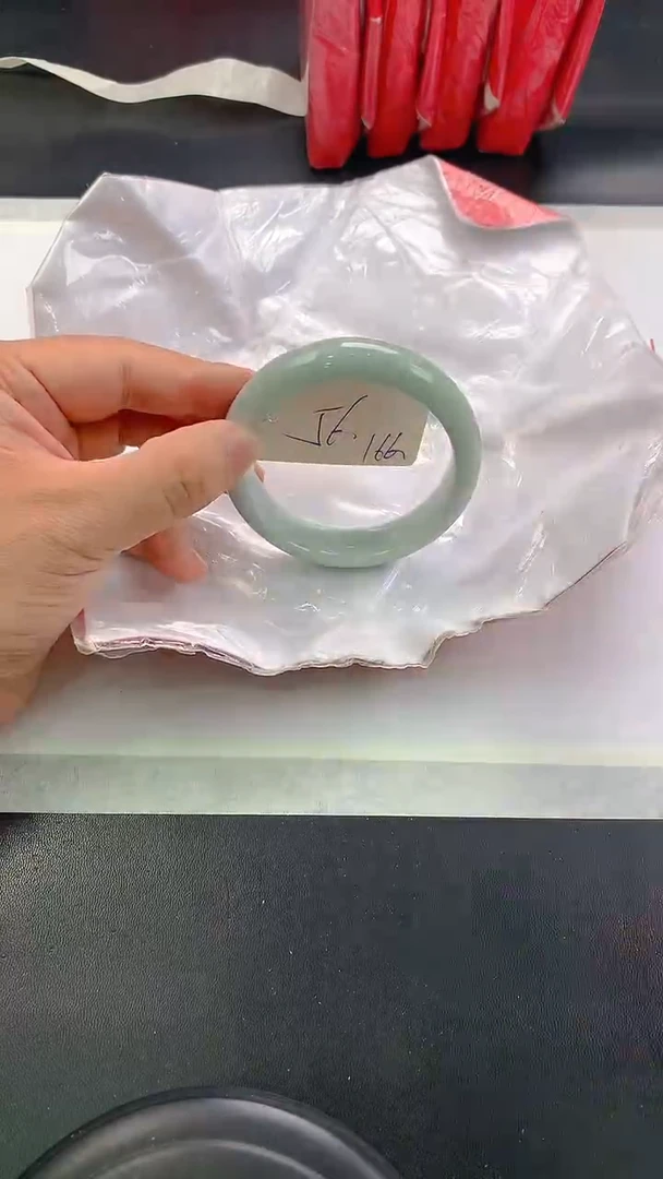 未镶嵌手镯翡翠166