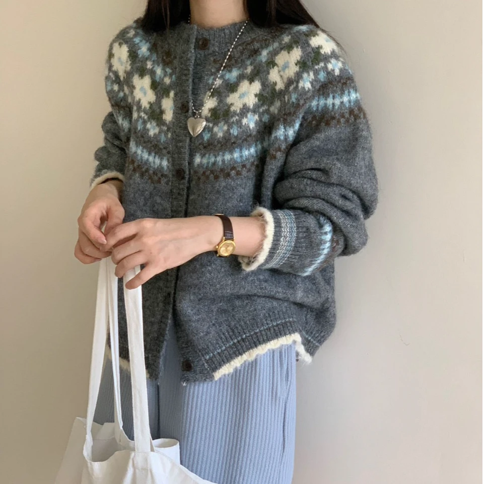 K2068 费尔岛系列~冬季氛围感撞色提花针织灰色开衫毛衣