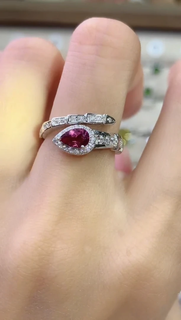 【闪购商品】石榴石戒指银S925镶嵌............