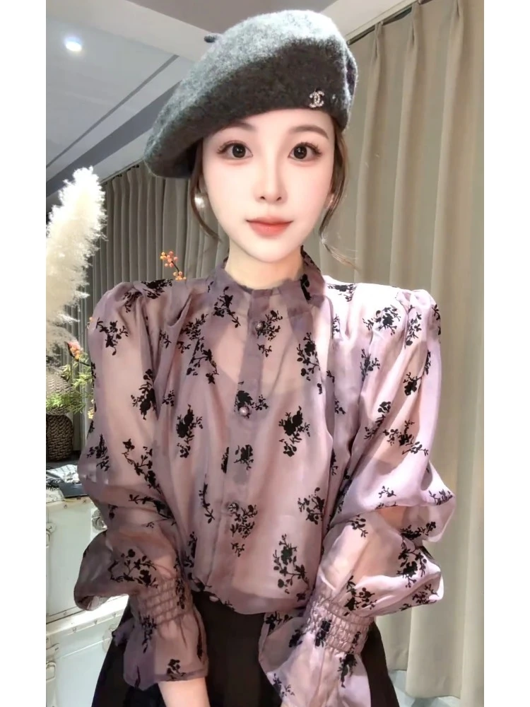 法式高端小上衣气质宽松慵懒风独特超好看设计感显瘦紫色碎花衬衫