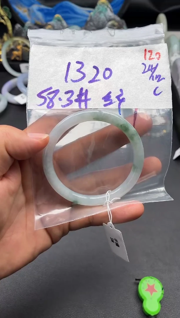 未镶嵌定制翡翠毛货需精细抛光多样性发1件120