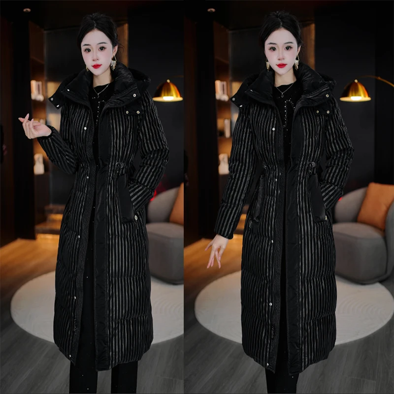 2025年冬季防寒显瘦减龄竖条纹女中长款新款白鸭绒保暖羽绒服