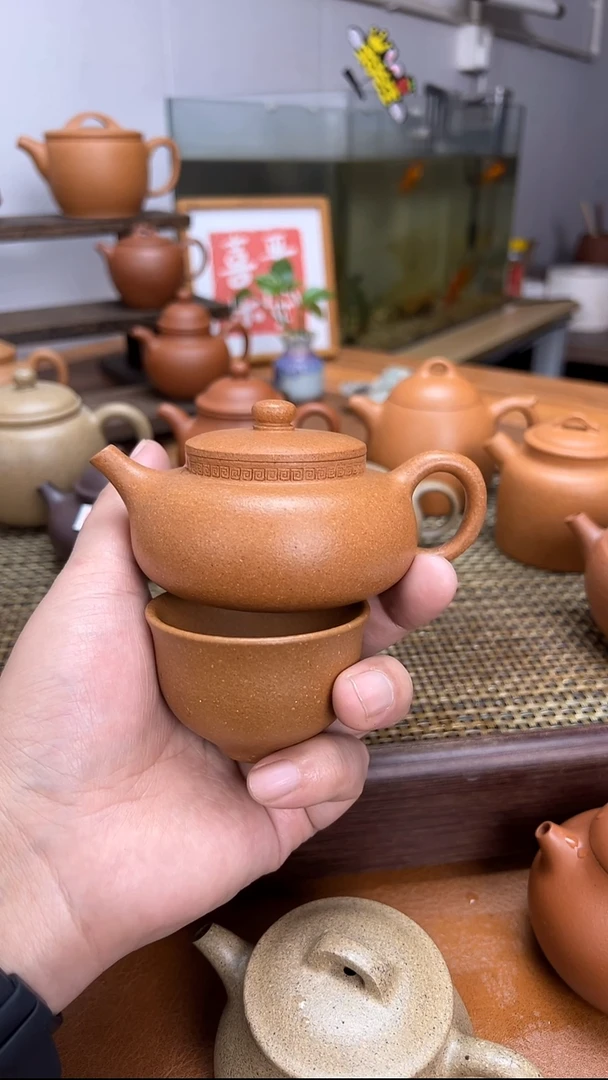 宜兴紫砂壶150cc