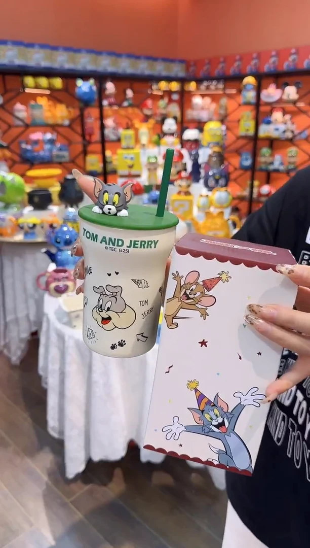 瓷片@@猫和老鼠绿色带盖陶瓷吸管杯