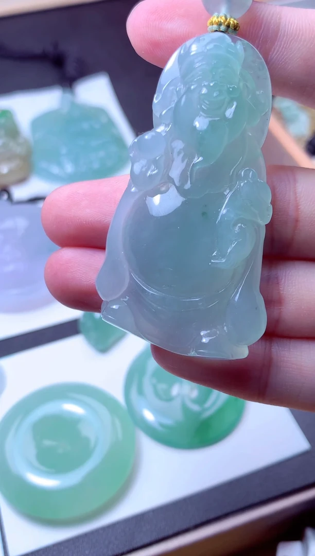 颈饰未镶嵌翡翠天然A货翡翠