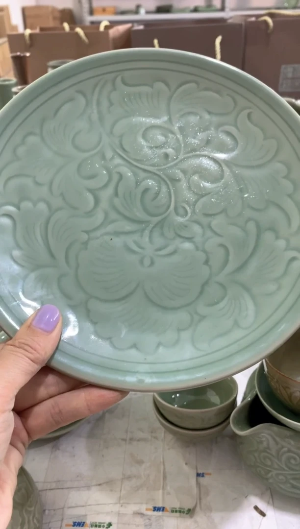 露**嘬特价牡丹平盘 微瑕 一个