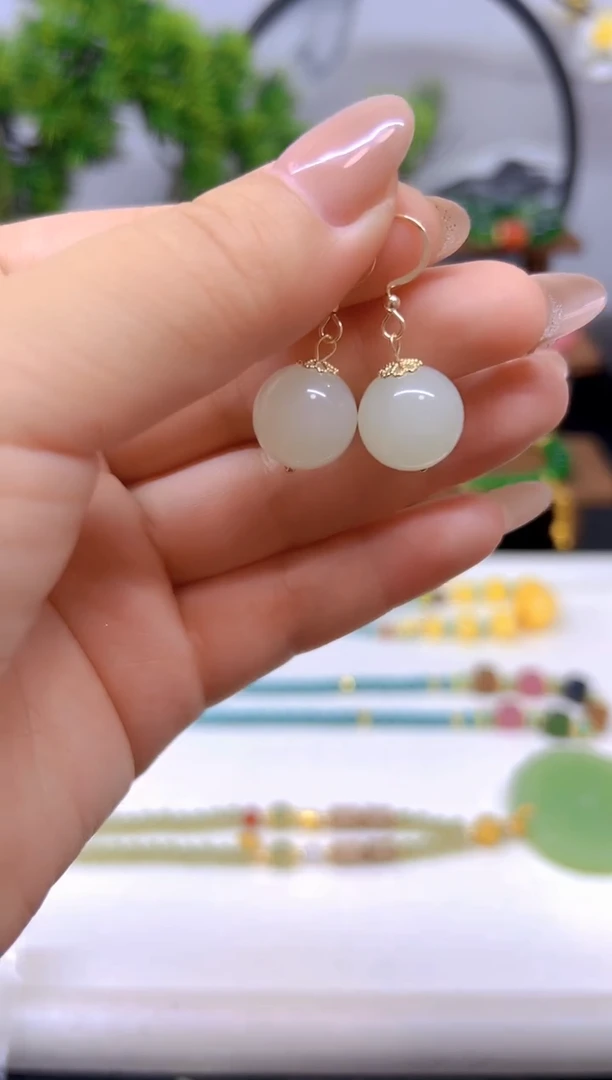 和田玉14K金镶嵌耳饰E673