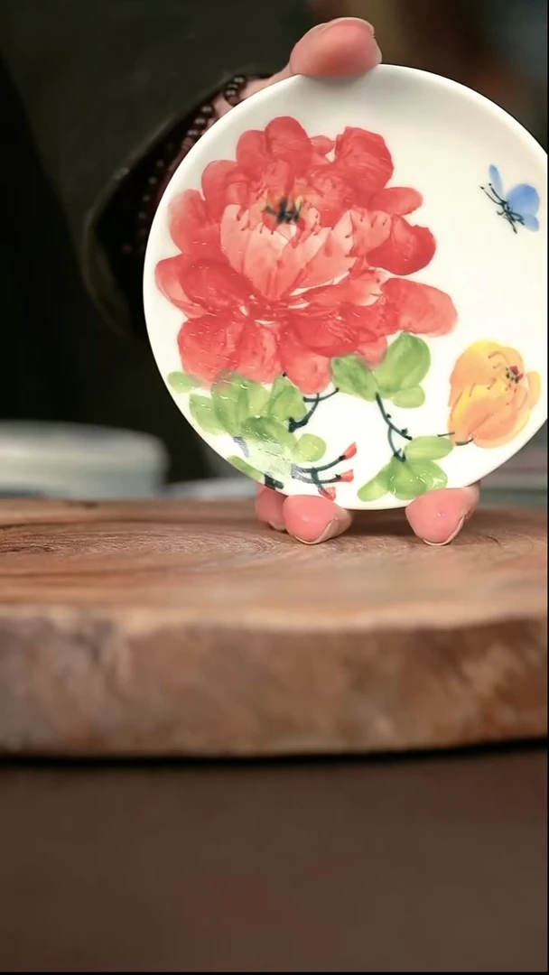 手绘 高温现代瓷  气窑  牡丹花杯垫10CM
