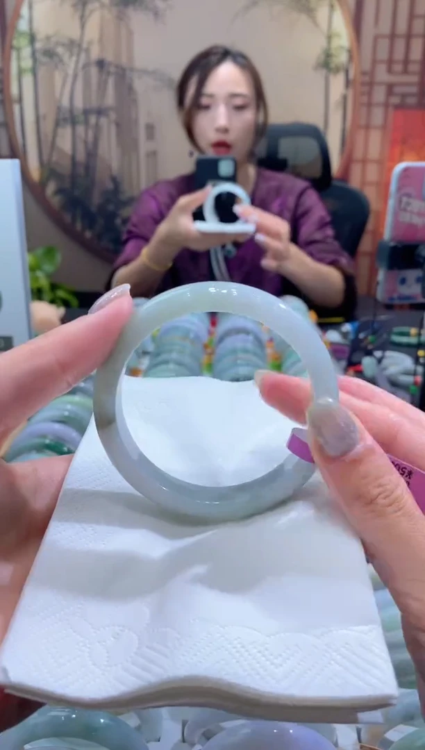 未镶嵌手镯翡翠000070432