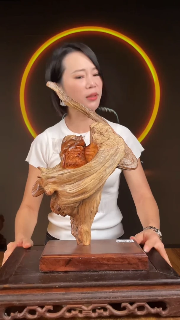 柏木（崖柏）手工摆件,先抢先得! 编号:168