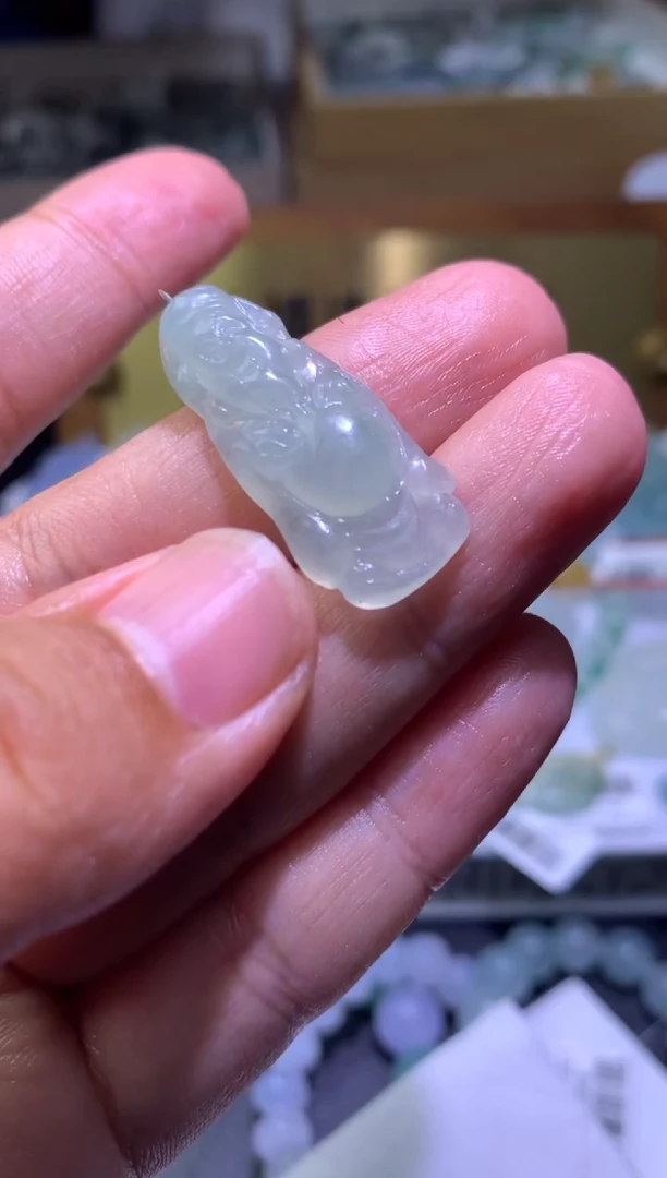 未镶嵌定制翡翠毛货