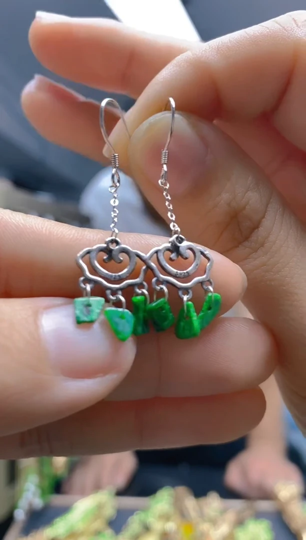 【闪购商品】翡翠耳饰银S925镶嵌139翡翠耳钩