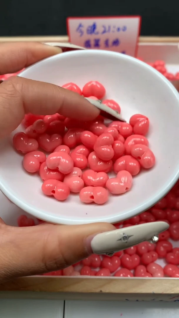 未镶嵌散珠拼合珍珠（马贝珠）E36 女皇贝 爱心12*9*7mm5个6.8元