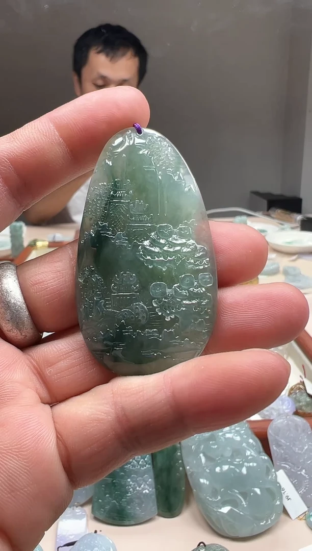 吊坠(不含链)未镶嵌翡翠山水