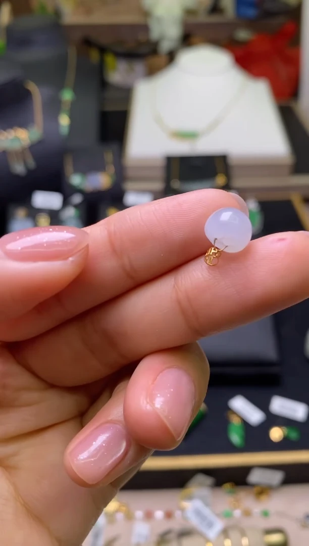 【闪购商品】翡翠颈饰18K金镶嵌净货17964