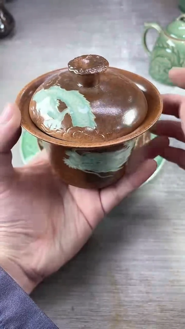 青瓷仓储清仓福利