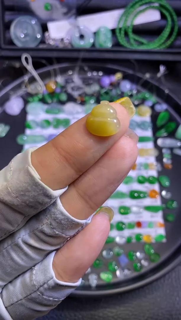 未镶嵌挂件翡翠葫芦