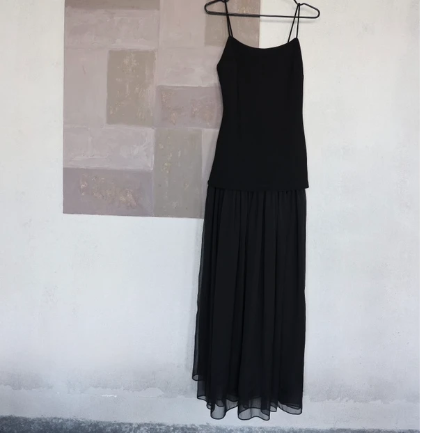 CHER IMOR【赫本】网纱拼接设计吊带连衣裙 AY 119125 Hi Fortune