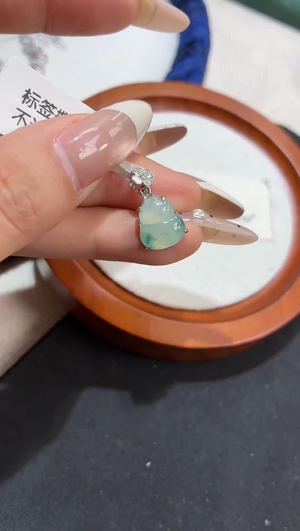 吊坠(不含链)银S925镶嵌翡翠【挽石珠宝】葫芦