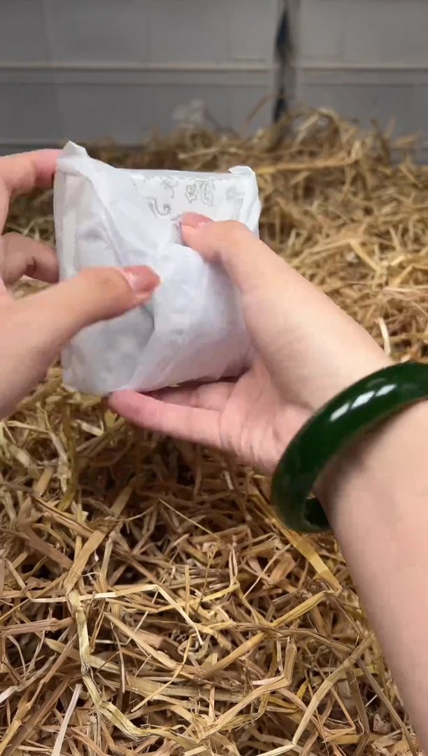 未镶嵌手镯石英质玉t1238