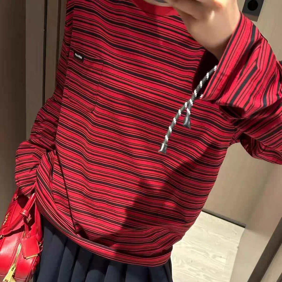 欧货高级感红色条纹长袖T恤女2025早秋小众慵懒中长款百搭打底衫