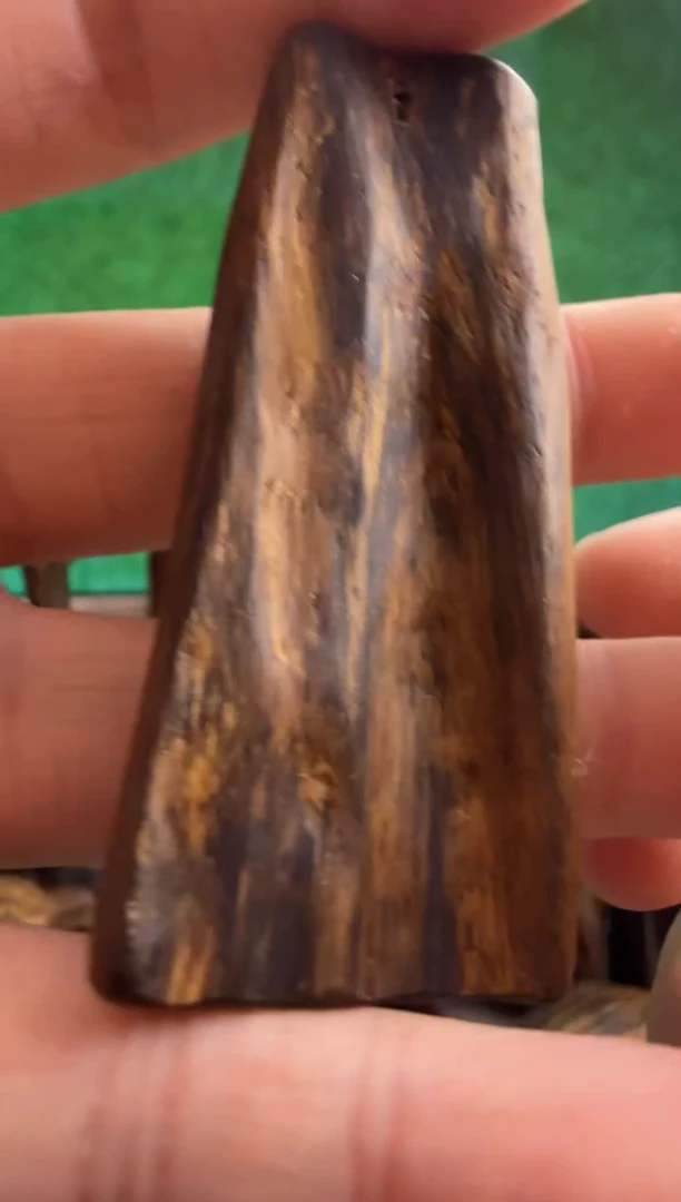 沉香手把件多样性发一