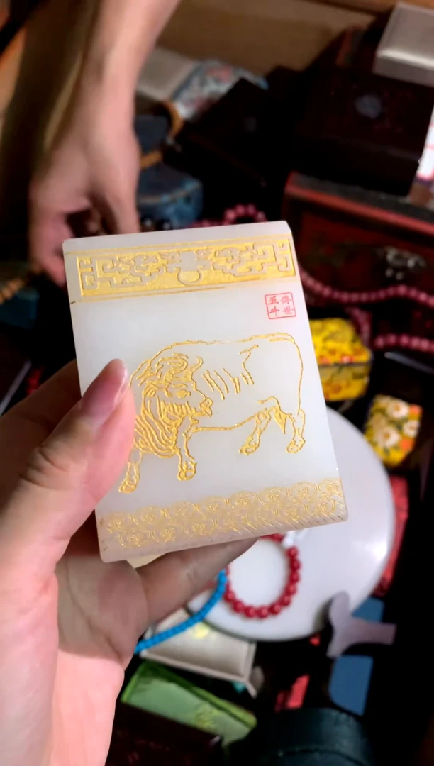 未镶嵌和田玉摆件润玉潭精品专属摆件