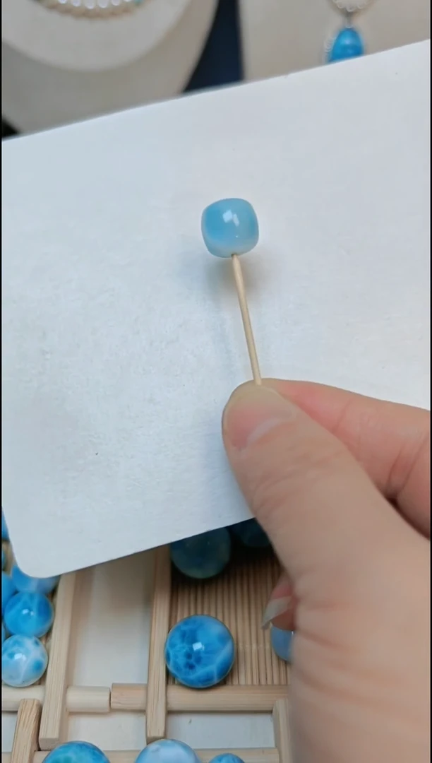 【闪购商品】针钠钙石（海纹石）珠宝半成品未镶嵌多样性发一颗