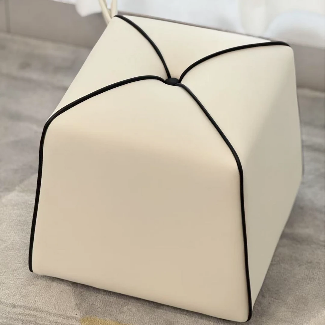 阿菲尼轻奢时尚可爱酒店客厅家用简约北欧换鞋凳创意极简床尾凳