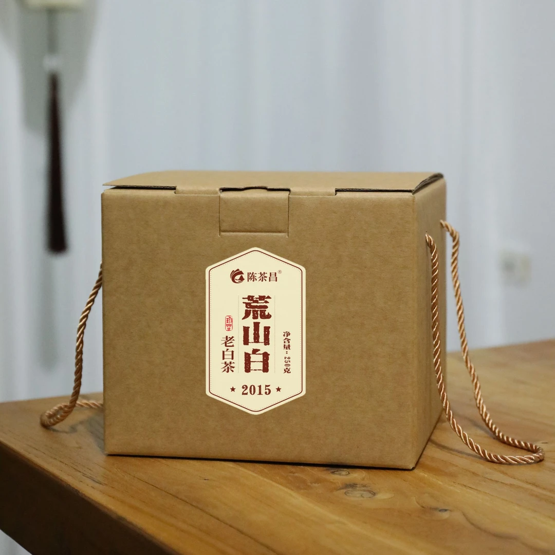 陈茶昌2015年荒野枣香老白茶250克装