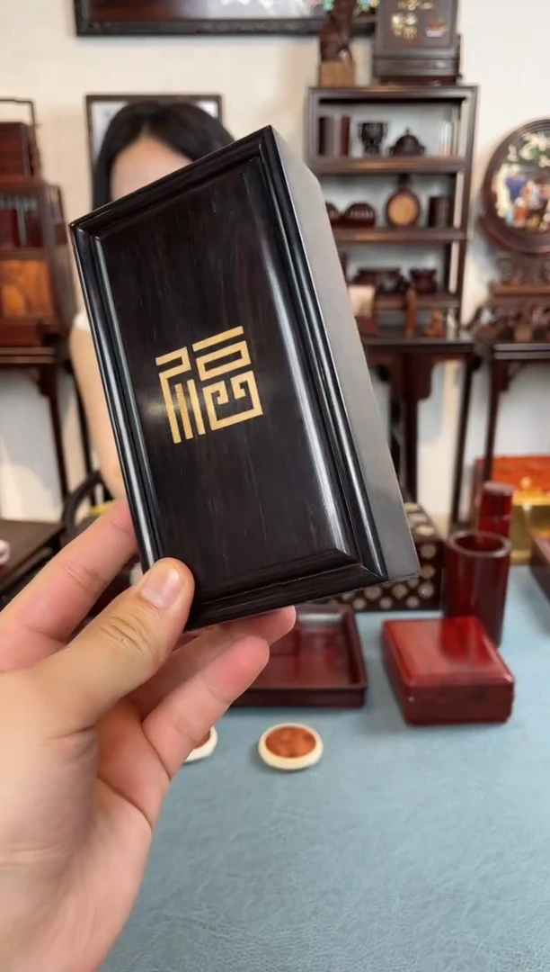 黑酸枝木类成套家具抽拉盒