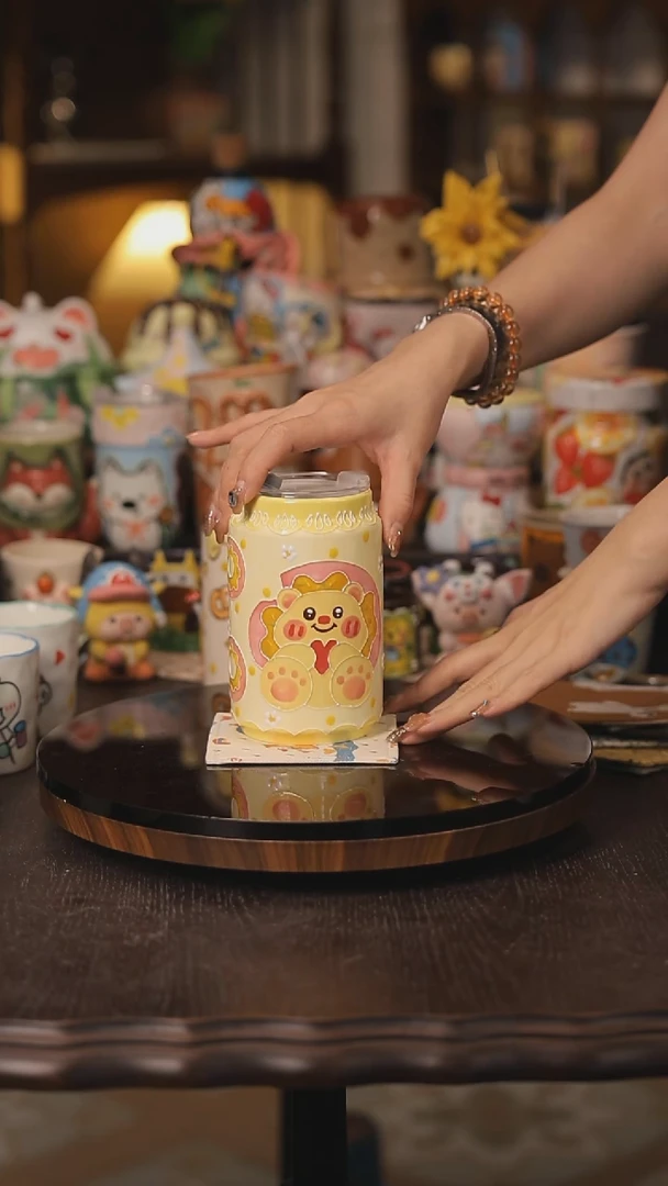 景德镇釉下彩绘设计师款式陶瓷