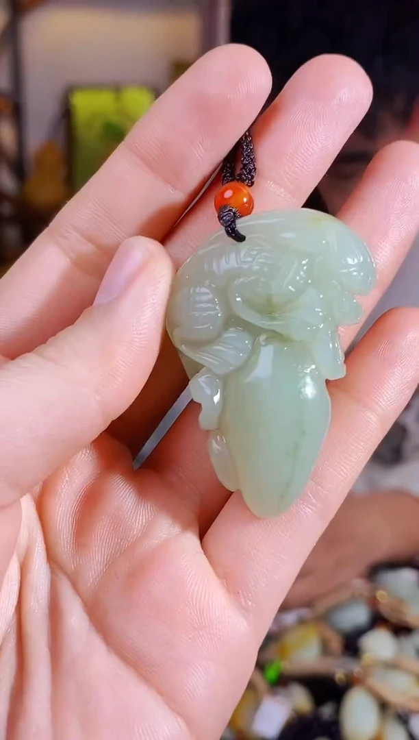 【闪购商品】和田玉颈饰未镶嵌1