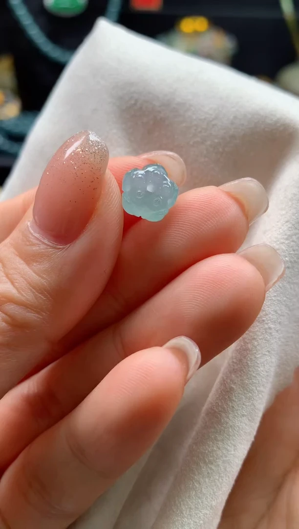 【闪购商品】翡翠颈饰未镶嵌0112225655