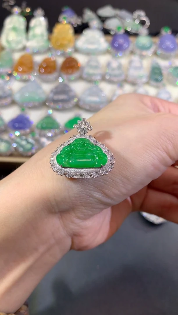 吊坠(不含链)18K金镶嵌翡翠32-佛公