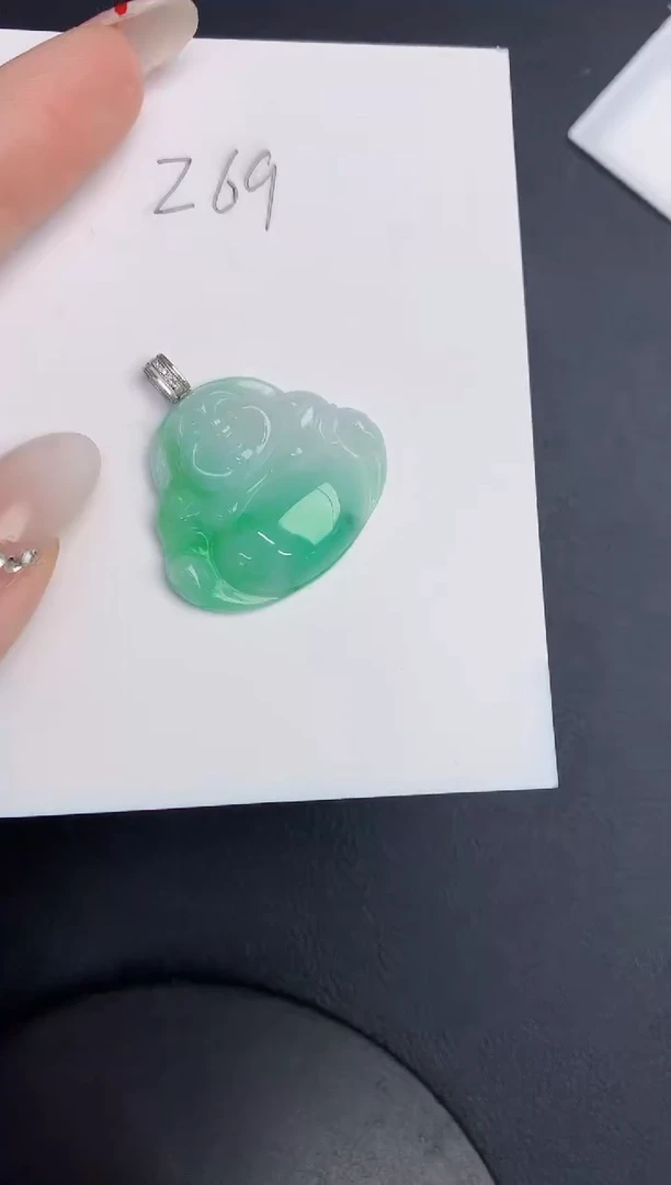 【闪购商品】翡翠颈饰18K金镶嵌00000000000