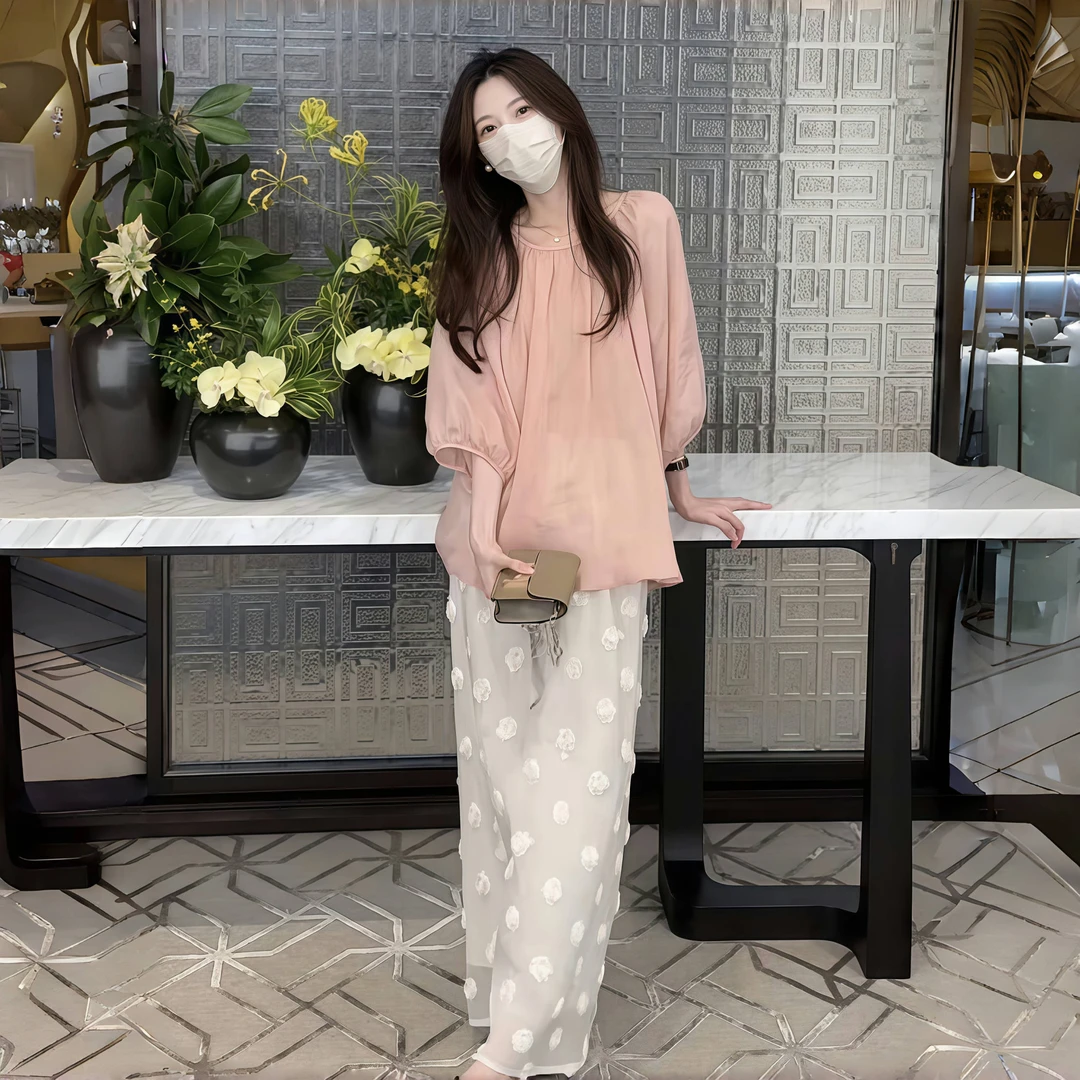 时尚洋气灯笼袖时尚粉色上衣女夏季新款韩系慵懒独特常规系带衬衫