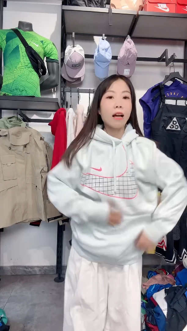 1540编码 瑕疵款直播间过款为准 尺码180XL