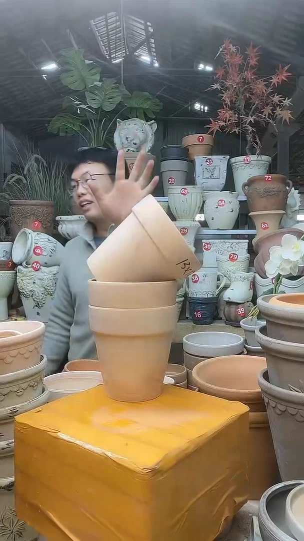 【闪购商品】缸3个13*13（红白）陶玛琪朵无托无托