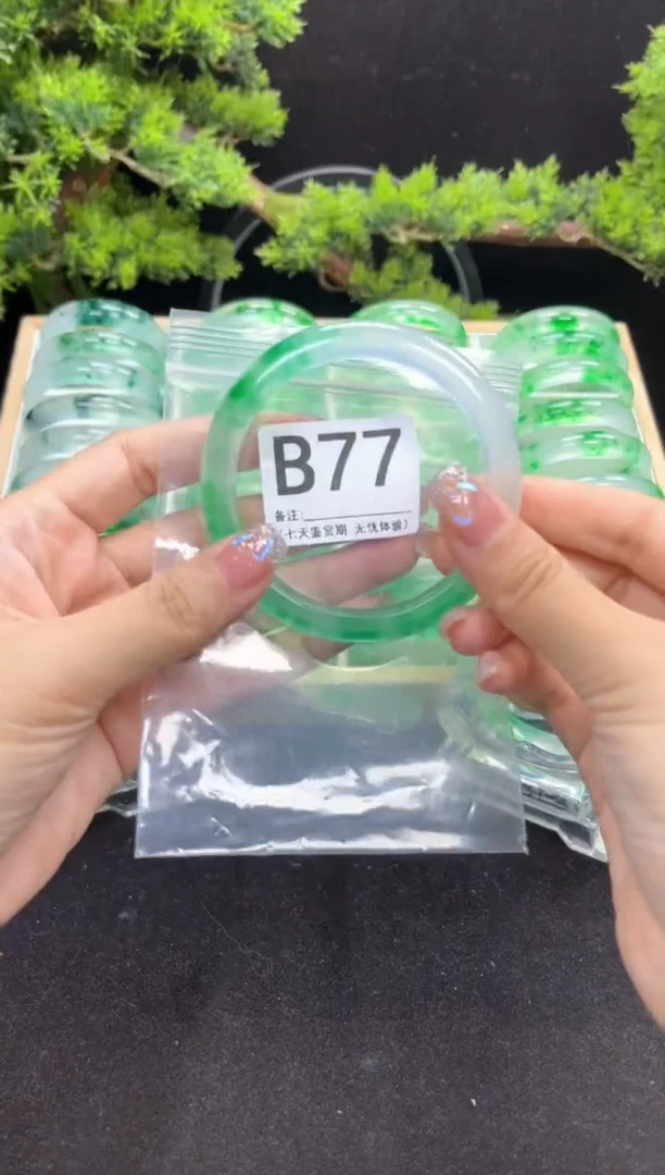 B77 抓紧去拍哦小宝！！