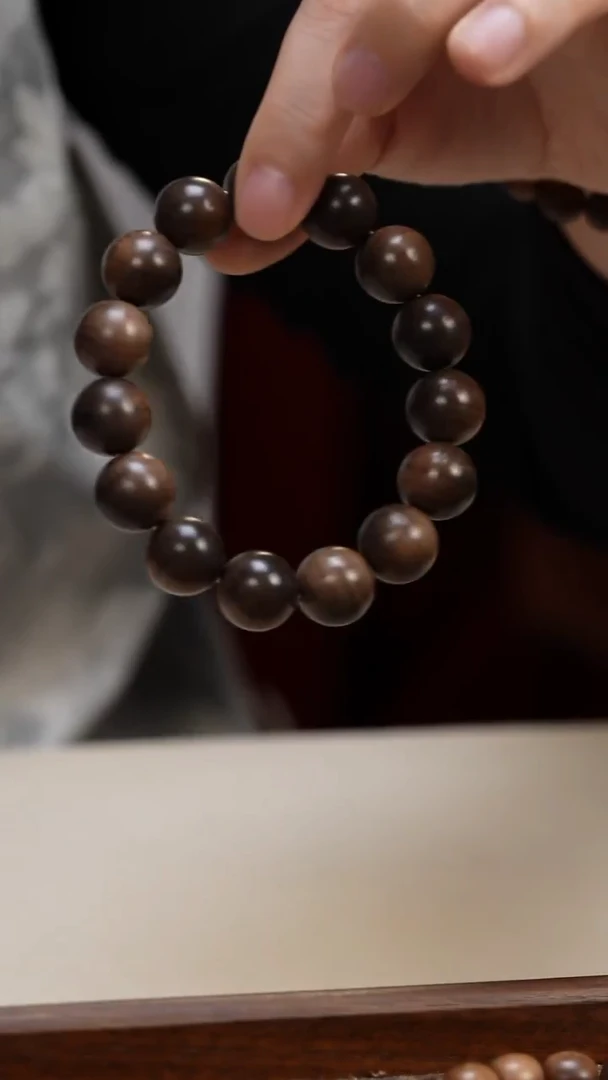 檀香木其他无**比阴沉老山檀香1.5圆珠多样式发其一沉水