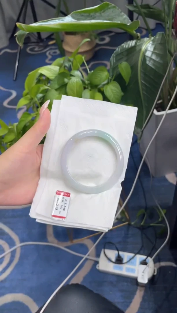 未镶嵌手镯翡翠5562****